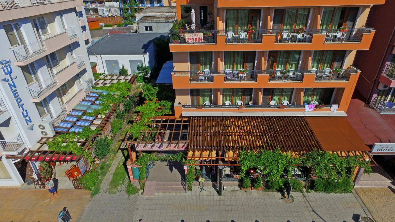 Family Hotel Deykin Slantchev Briag Extérieur photo