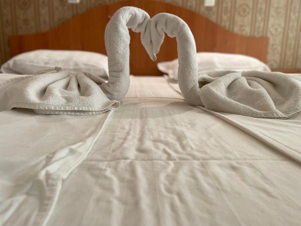 Family Hotel Deykin Slantchev Briag Extérieur photo