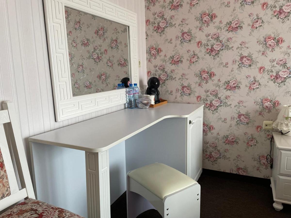 Family Hotel Deykin Slantchev Briag Extérieur photo