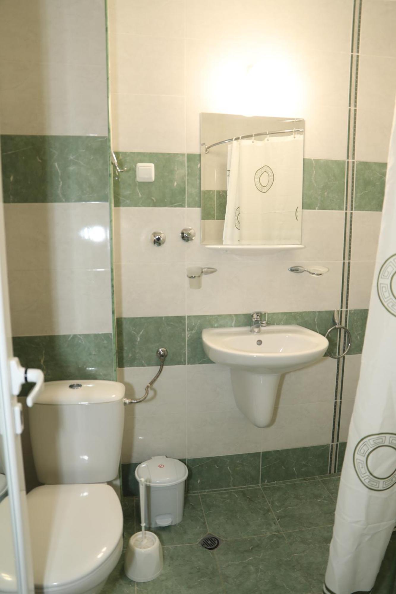 Family Hotel Deykin Slantchev Briag Extérieur photo